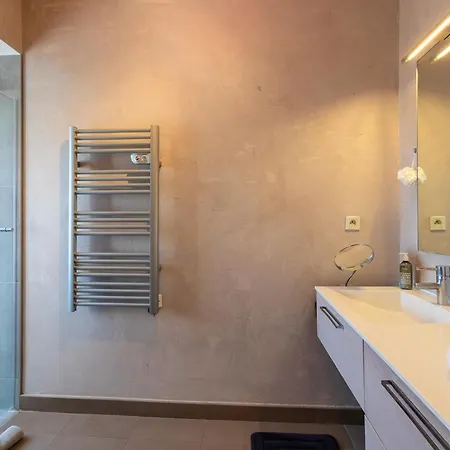 Villa Cote Sud Vi4402 By Riviera Homes Cagnes-sur-Mer
