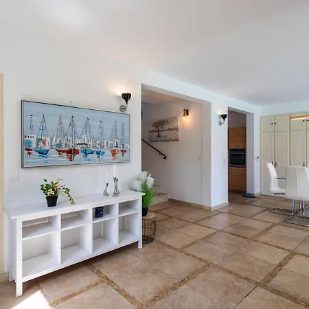 Cote Sud Vi4402 By Riviera Homes Вилла